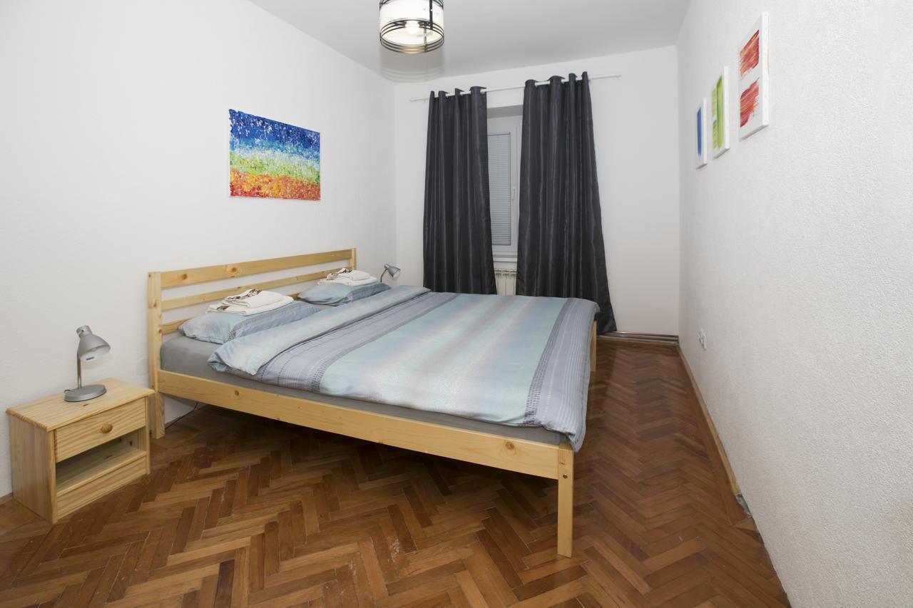 Downtown 3 Bedroom Apartment Sarajevo Exteriör bild